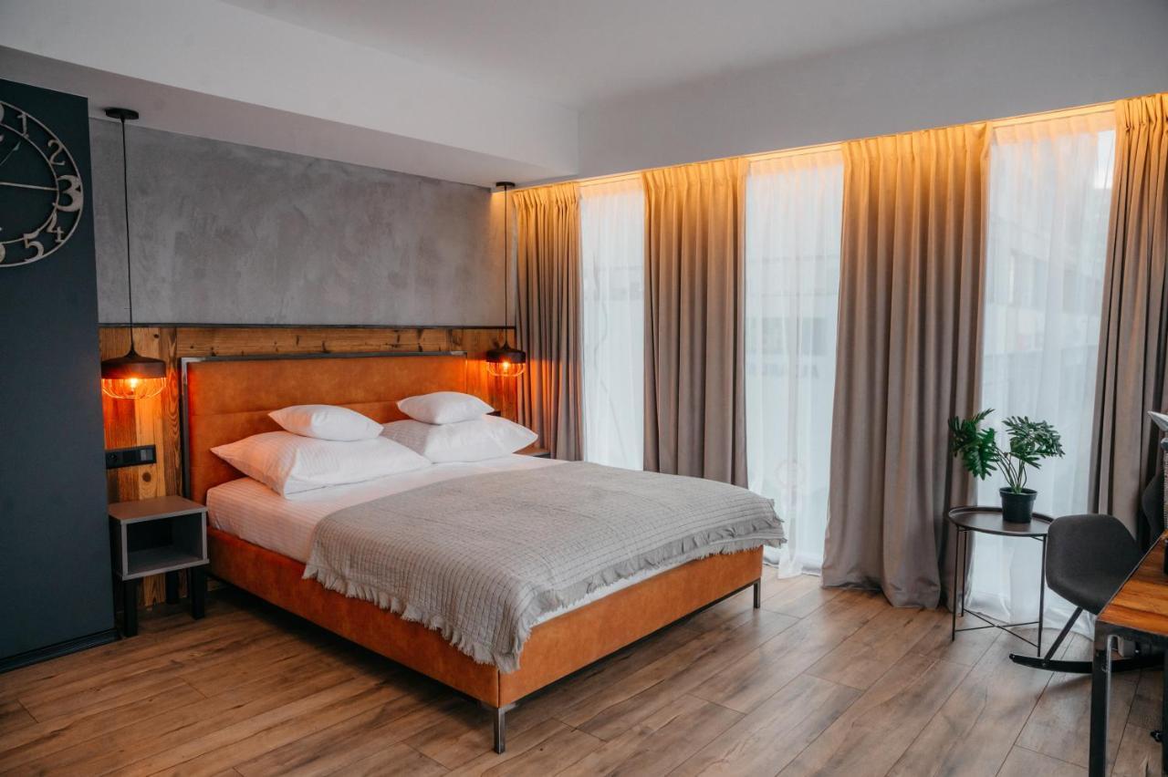 Sleep Well 1999 Hotel Tychy Ngoại thất bức ảnh