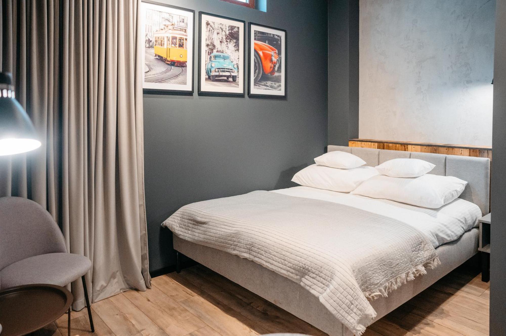 Sleep Well 1999 Hotel Tychy Ngoại thất bức ảnh